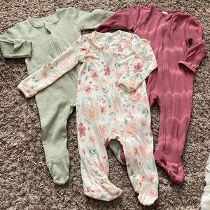 Baby Girl Clothing Sleeper Bundle 0-3 Mo and 3-6 Mo